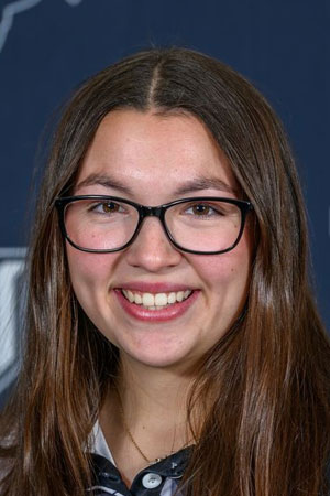 Laney Brown headshot