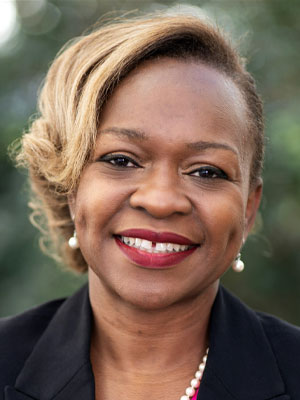 Angela Wambugu Cobb headshot
