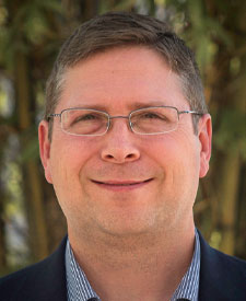 Dr. Thomas L. Schwartz headshot