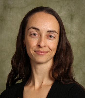 Bridget Whearty headshot