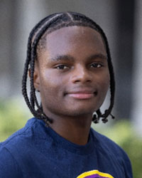 Roosvelly Charles headshot