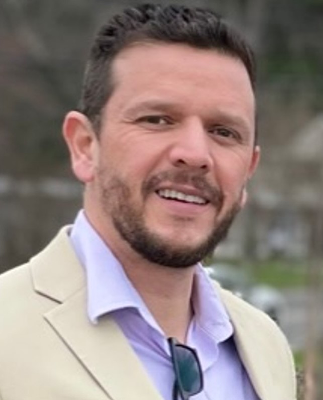 Camilo Salazar headshot