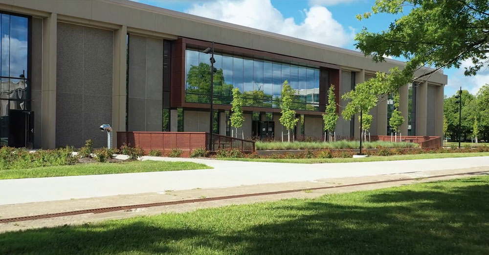 Exterior view of Hewitt Hall on the SUNY Oswego campus. 