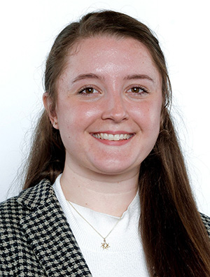 Kelly Gair headshot