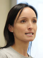 Mónica Bugallo Headshot