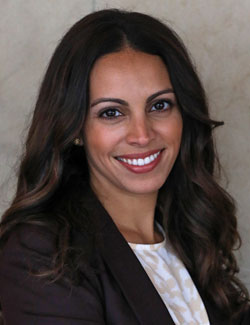 Juliana Hernandez-Commisso headshot