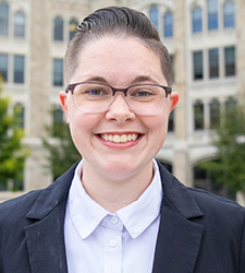 Shannon Gillespie headshot