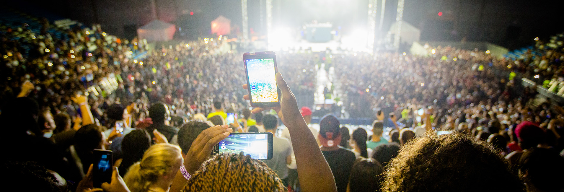culture club slider2 - concert UB